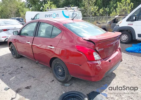 2019 Nissan Versa 1.6 Sv z USA, uszkodzony, nr VIN 3N1CN7AP8KL858361